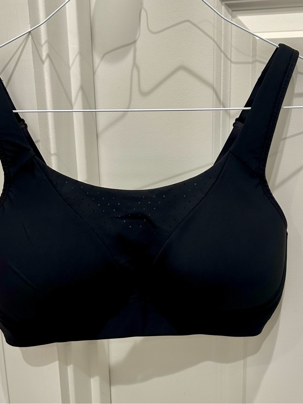 Lululemon Run Times sports bra in black. $68 34DD